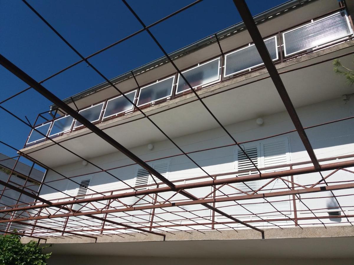 Apartment Viktoria Primošten Екстериор снимка