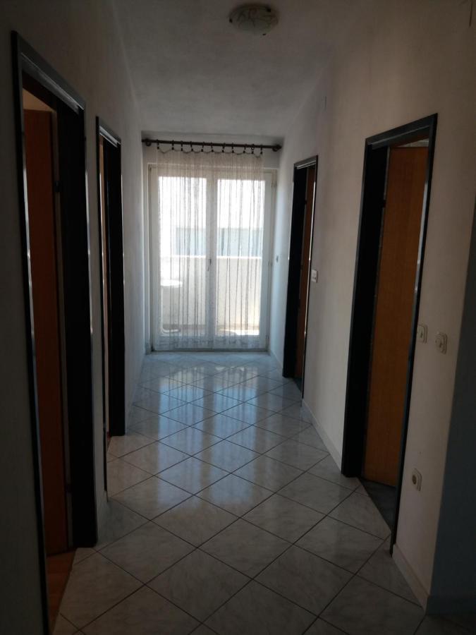 Apartment Viktoria Primošten Екстериор снимка